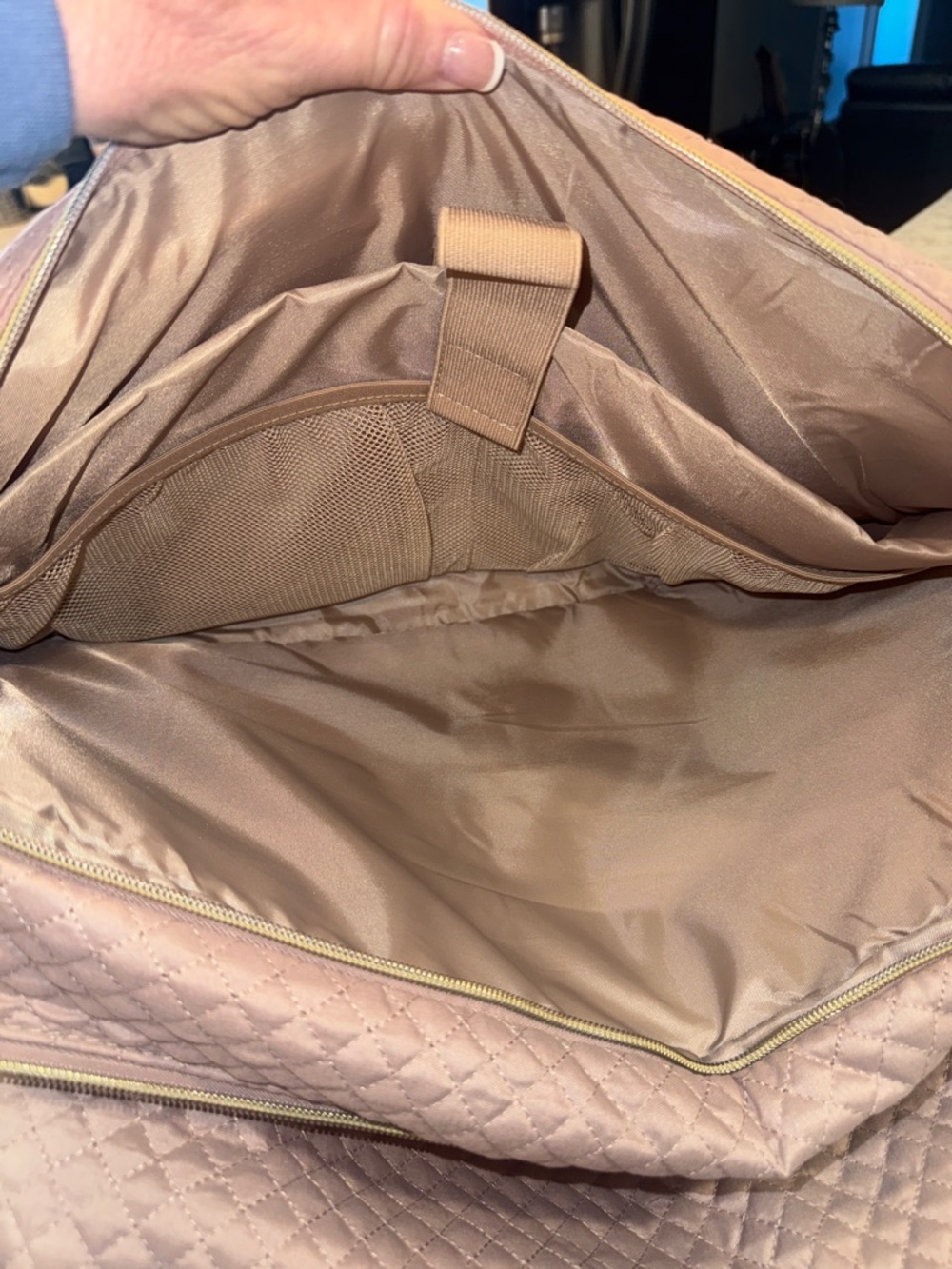 Bagsmart Blush Pink Quilted Weekender Bag - Picture 11 of 11